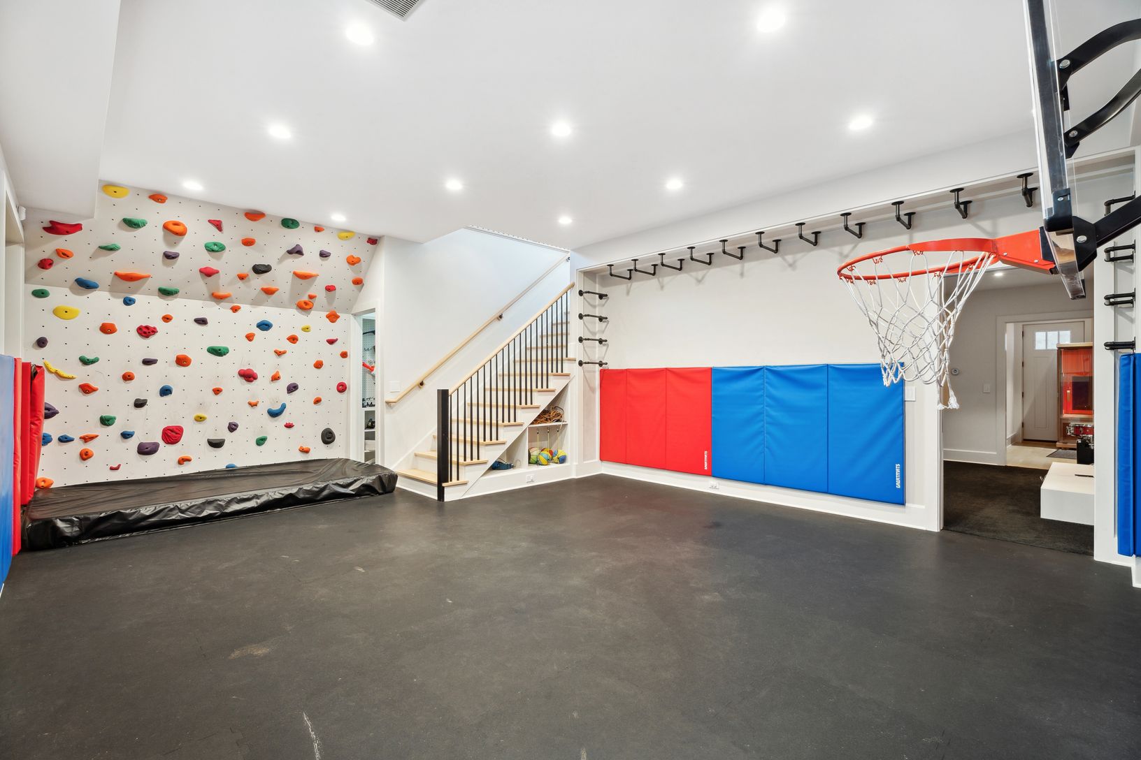  lower level play area