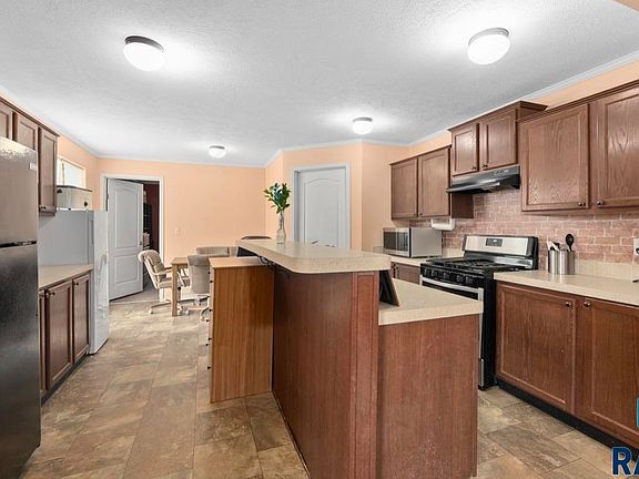 5th image of 6013 W Flamingo Pl