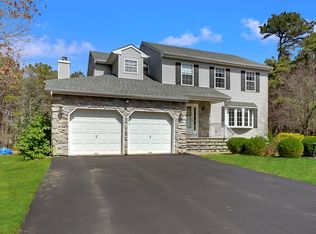 15 Mary Beth Ln, Jackson, NJ