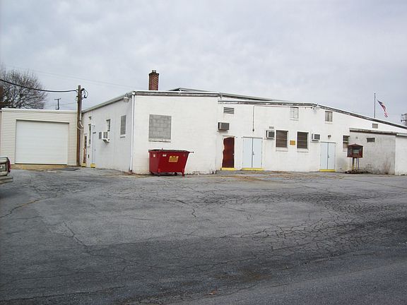 3rd image of 1220 King St Ste 2