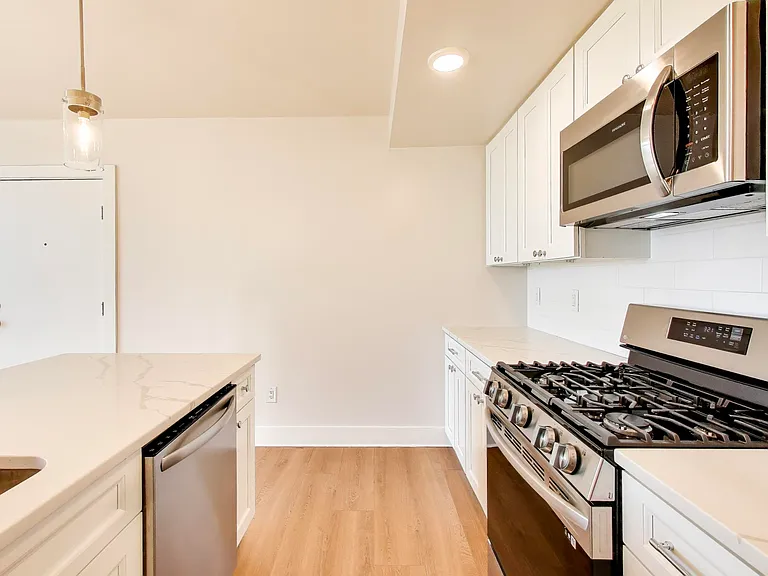 1100 Bladensburg Rd NE #501 — Photo 8