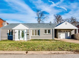 956 Angelo Dr, Pittsburgh, PA 15236