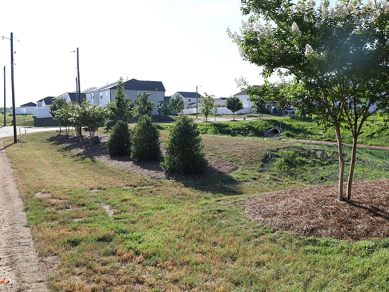 3909 Angel Hill Ln — Photo 51