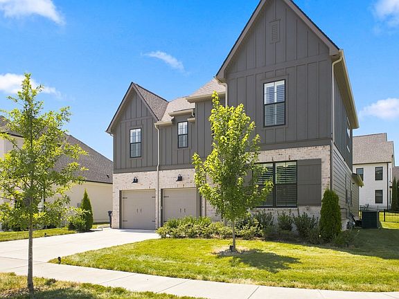 3rd image of 3487 Burgate Trl