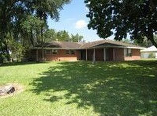 461 Caloosa Estates Dr, Labelle, FL 33935