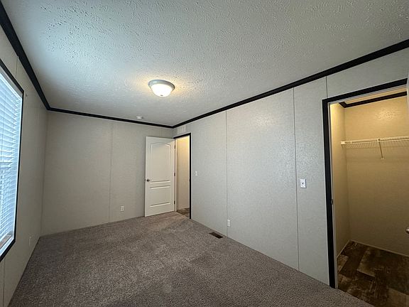 4th image of 373 Utah Ct #373