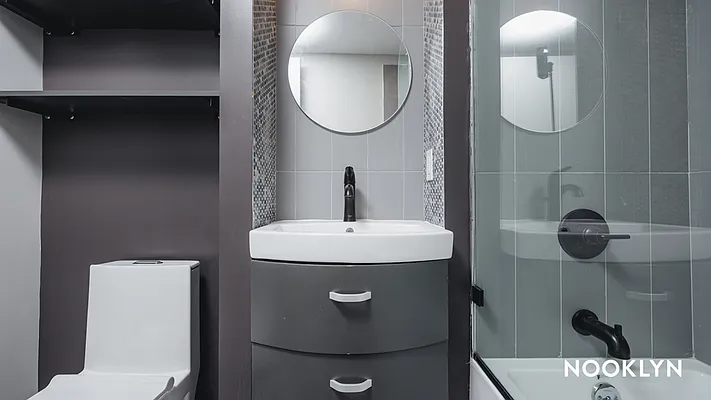 Rented by Nooklyn NYC LLC | media 4