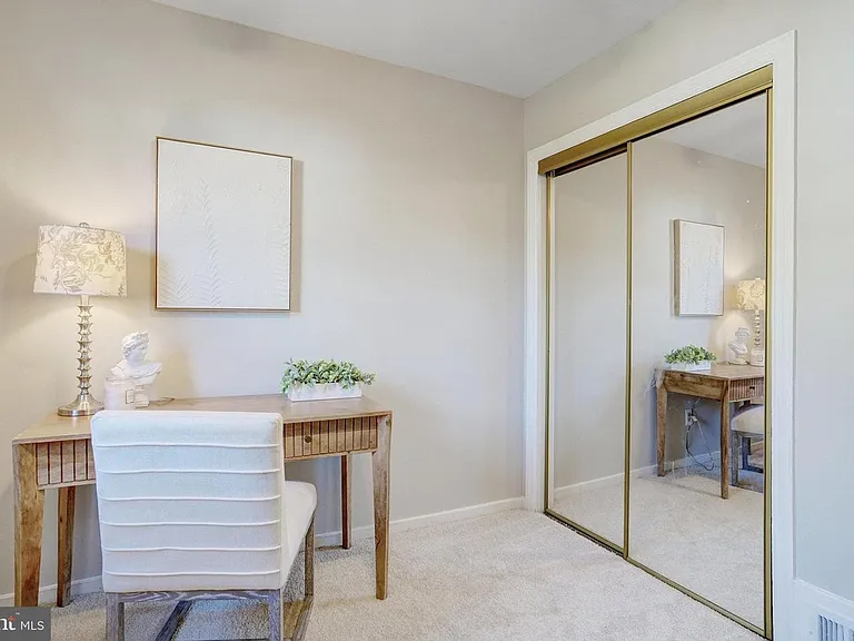 7015 Stanford Dr — Photo 18