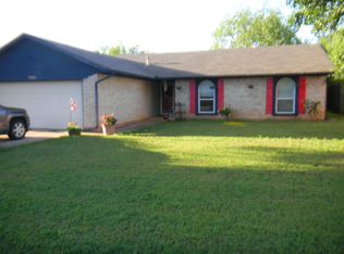 1101 Juno Cir, Edmond, OK 73003