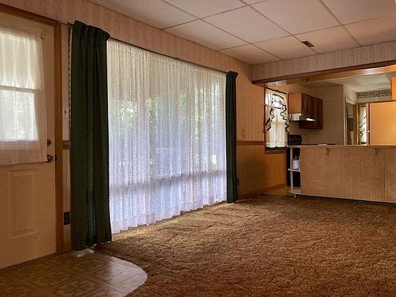 3rd image of 54293 Southwood Dr