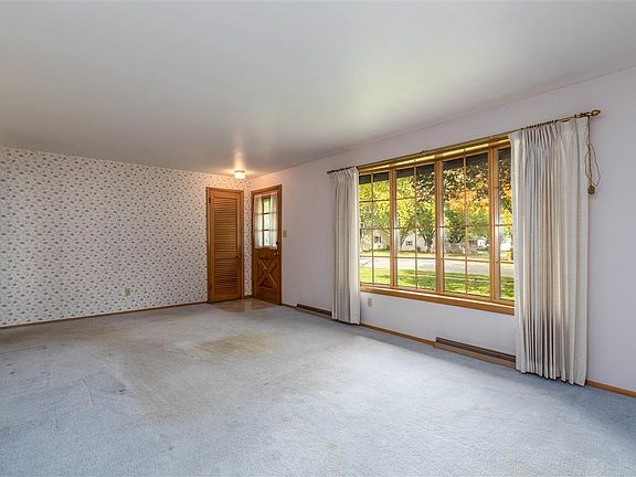 2nd image of 1111 Twilight Dr