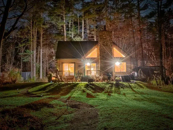 31 Welch Drive, Casco, ME 04015