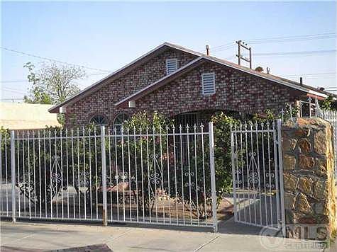 2nd image of 3026 Douglas Ave