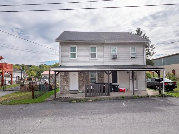 1420 Lynn St, Easton, PA 18042