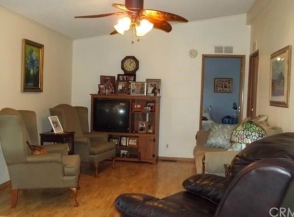 3rd image of 1250 Kirby St #98