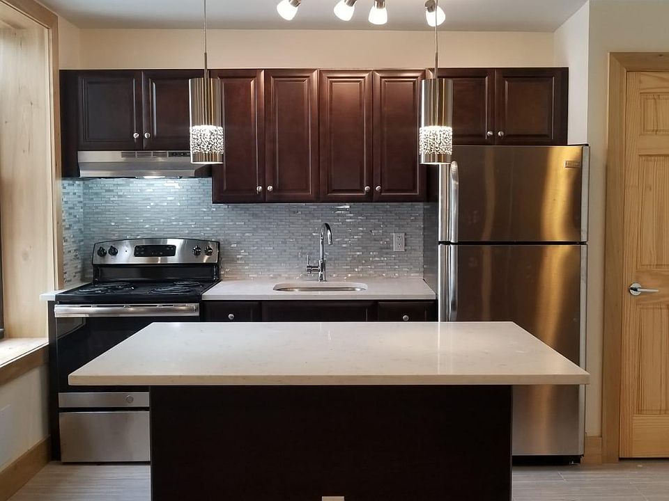 1st image of 1987 Davidson Ave APT 1E