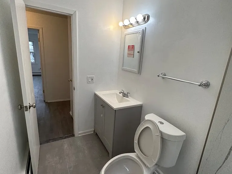 Unit Photo