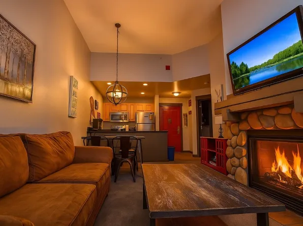 172 Copper Circle UNIT 101, Copper Mountain, CO 80443