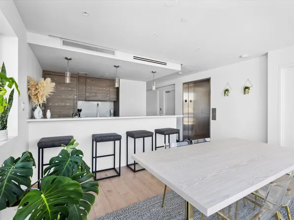 313 West 121st Street image 7 of 14