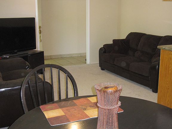5th image of 418 Grey Ghost Ave