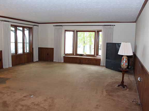 3rd image of 4902 E County Road 150 N