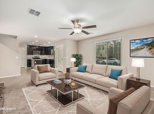 8046 W Agora Ln, Phoenix, AZ 85043