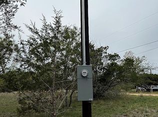527 Bandera Dr, Bandera, TX 78003