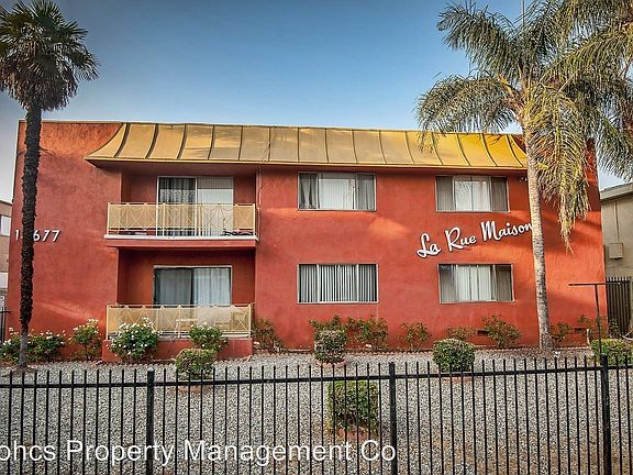 2nd image of 14677 Rayen St APT 07