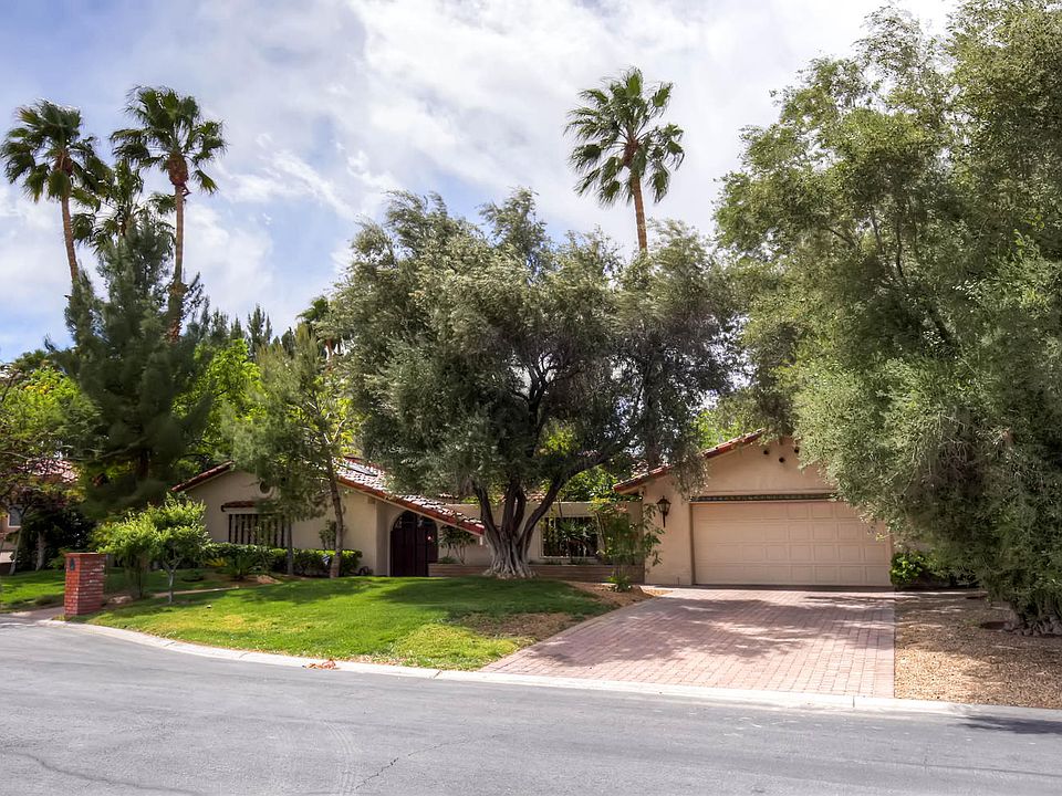 1st image of 212 Starlite Dr