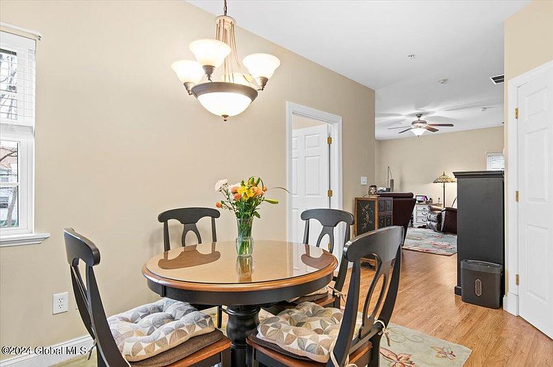5th image of 119 Park Street UNIT D