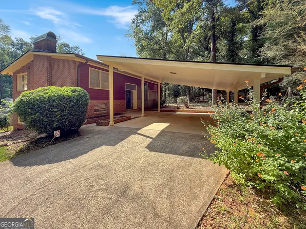 625 Forest Rd, Athens, GA 30605