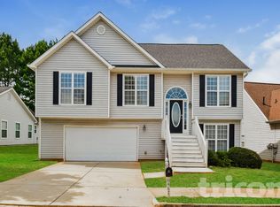 6467 Gina Agha Cir, Lithonia, GA