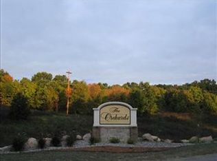 6714 Apple Blossom Ln, Kalamazoo, MI 49009