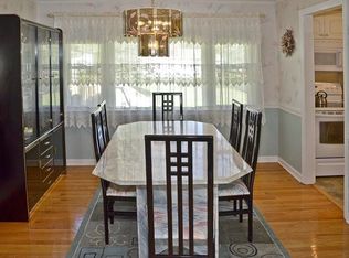 27 Exeter St, Morris Plains, NJ 07950