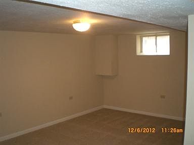 2nd image of 5675 S Lakeview St
