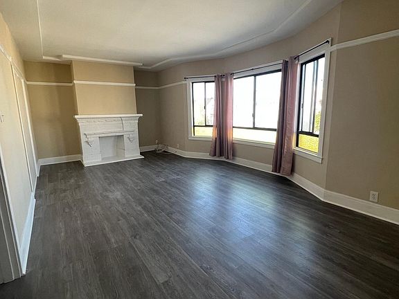 3rd image of 552 25th Ave