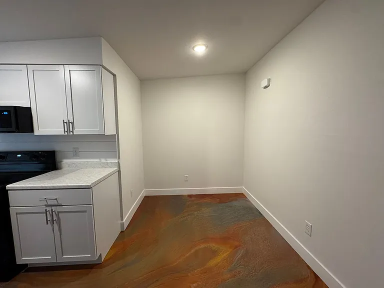 Library Place Apartments — Photo 98