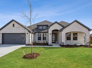 740 Carriage Hill Rd, Midlothian, TX 76065