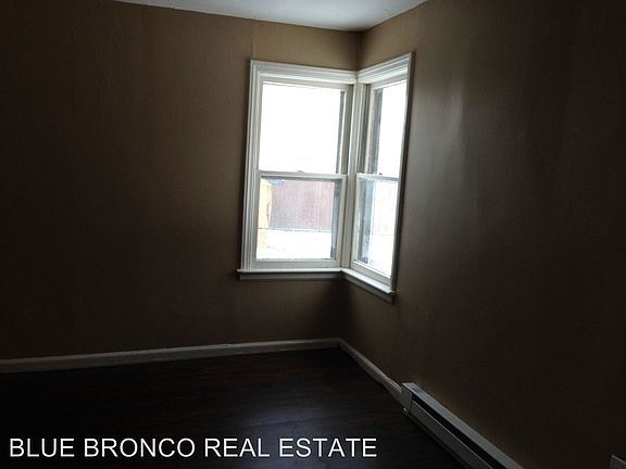 5th image of 705 S Northern Blvd APT B