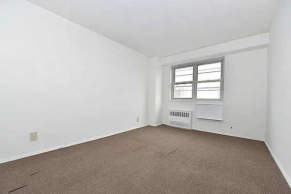 Rented by Keller Williams NYC | media 22