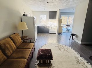 16730 Mississauga Rd #1A, Caledon, ON L7K1L9