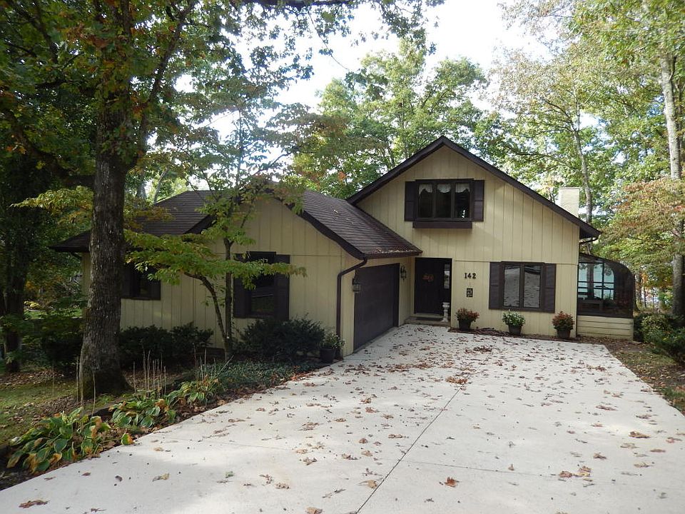 1st image of 142 Lakewood Dr
