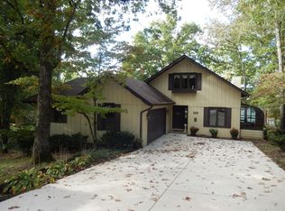 142 Lakewood Dr, Fairfield Glade, TN 38558