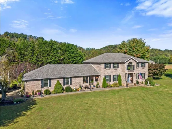 166 Private Drive 15455, Crown City, OH 45623