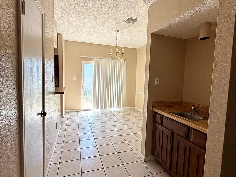 12400 Brookglade Cir #43 — Photo 5