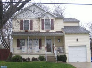 113 Trenton Ave, Barrington, NJ 08007