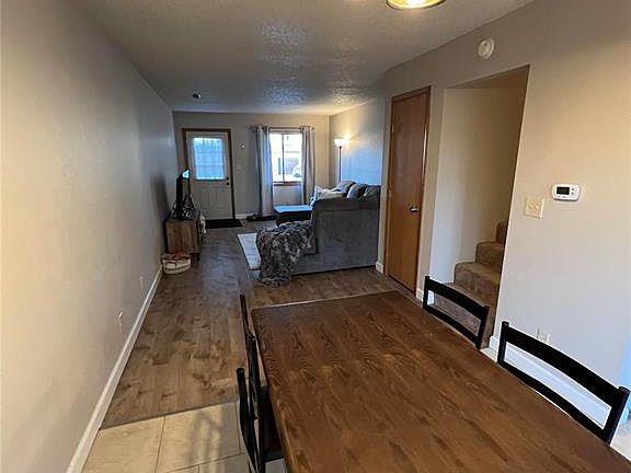 4th image of 911 Sundown Dr