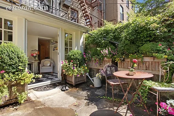 Rented by Corcoran | media 14