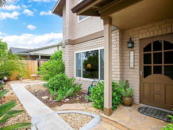 3rd image of 13345 Miguel Garden Way