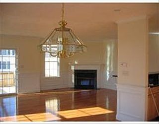 2nd image of 28 Andrea Cir